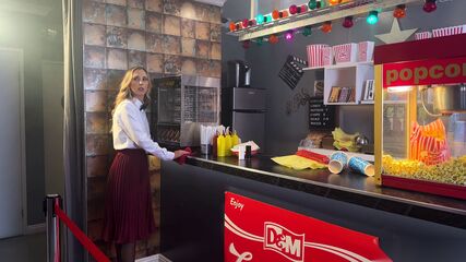 XXX Ghostly Threesome